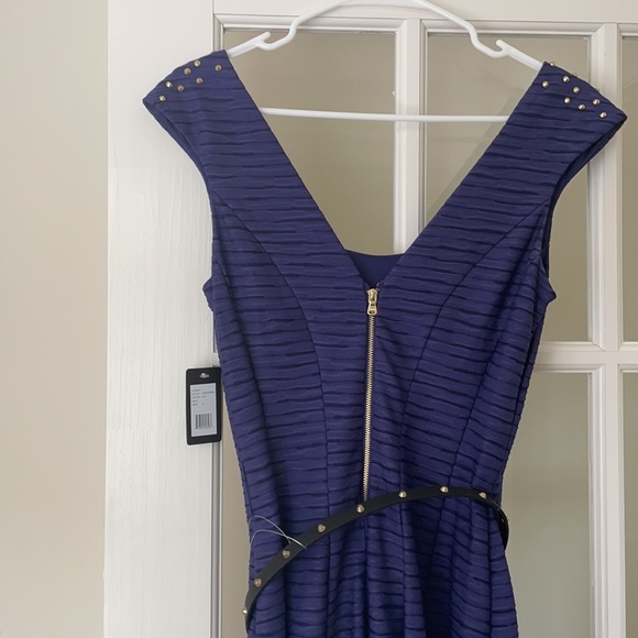 NWT Guess Dress with Gold Stud Details - Picture 3 of 4
